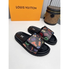 Louis Vuitton Slippers